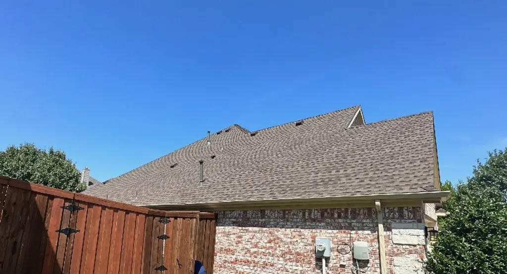 Completed roof replacement project in Alamo